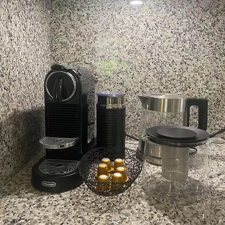 Apartman Modern Apartment, Free Parking