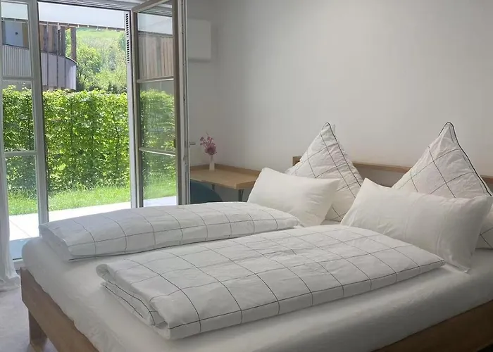 Modern Apartment, Free Parking Apartman *