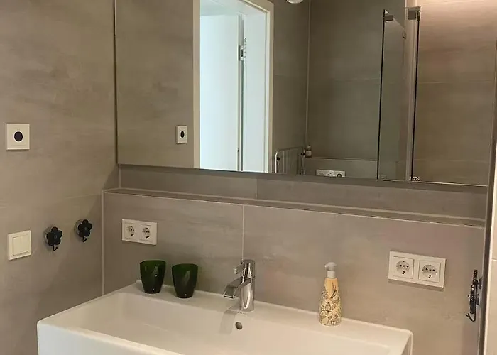 Apartman Modern Apartment, Free Parking