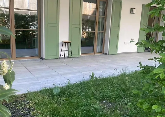 Modern Apartment, Free Parking Apartman