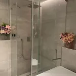 Modern Apartment, Free Parking *