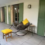 Modern Apartment, Free Parking * تيغرنسي