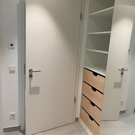 Apartment Modern Apartment, Free Parking *