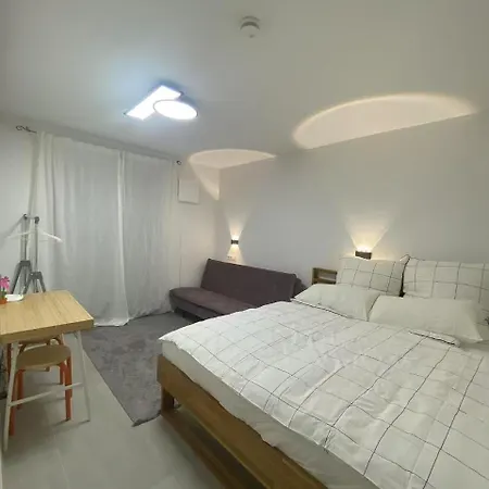 Апартаменты Modern Apartment, Free Parking Тегернзее
