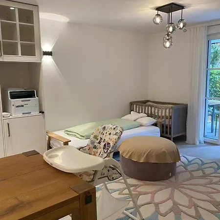 Modern Apartment, Free Parking 아파트
